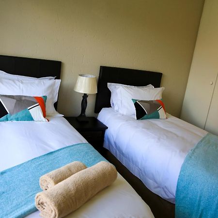 African Eagle Apartments Witfield ภายนอก รูปภาพ