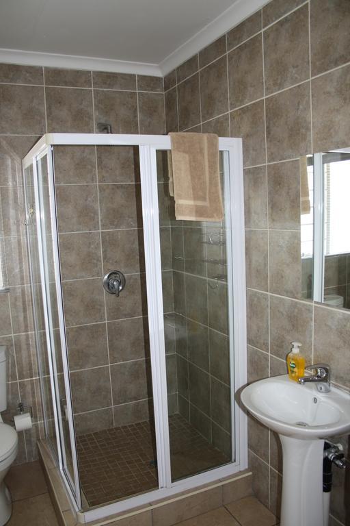 African Eagle Apartments Witfield ภายนอก รูปภาพ
